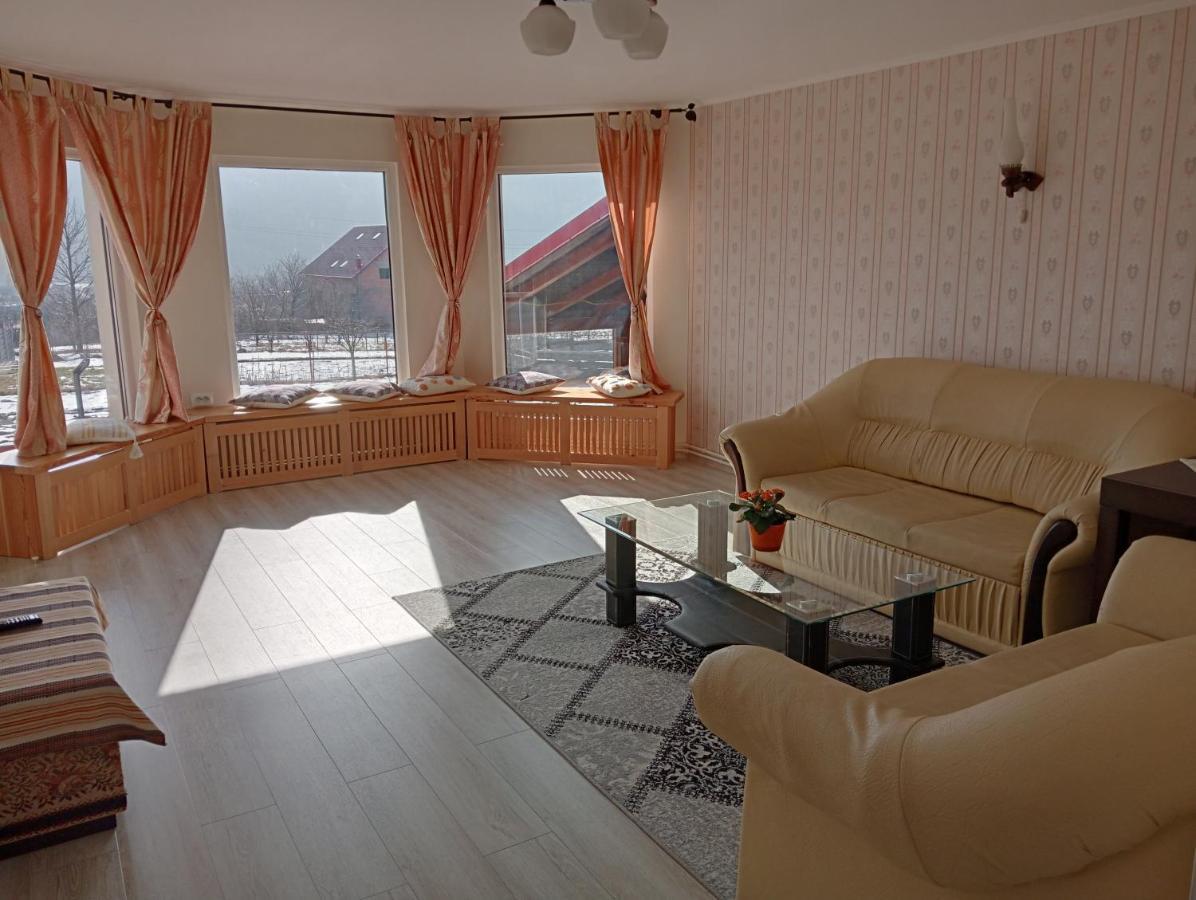 Casa Popa Hotell Gura Humorului Eksteriør bilde
